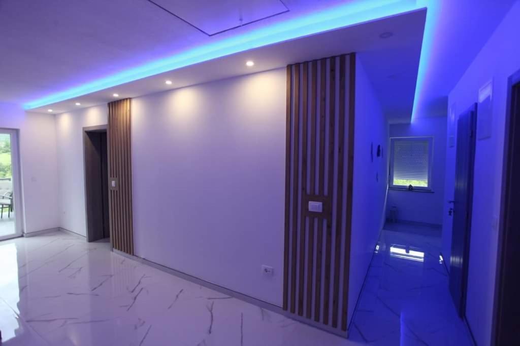 Apartmani Venecia Prozor المظهر الخارجي الصورة